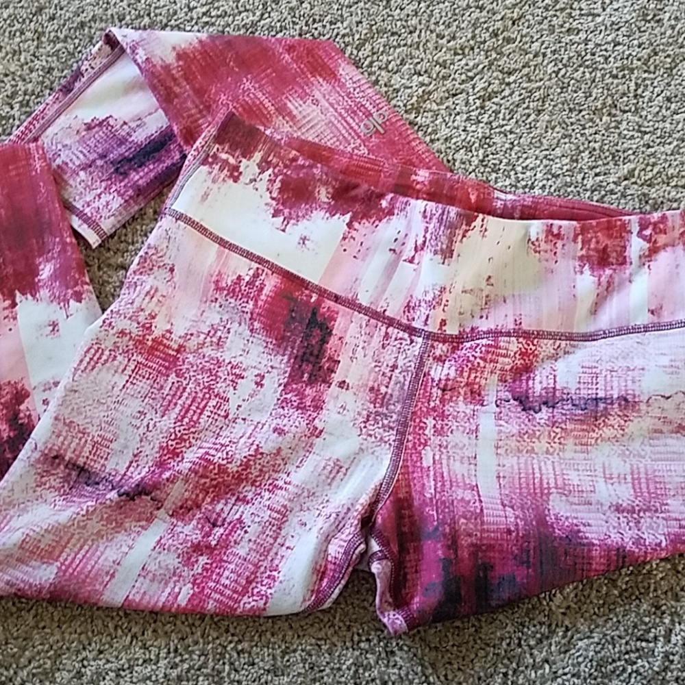 Alo yoga airbrush leggings dessert sunset large